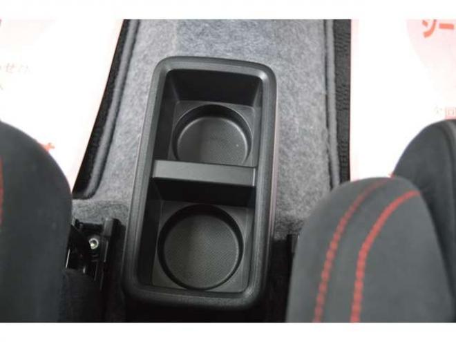 アルトワークス 660 オートギヤシフト 4WD　ワンオーナー車4WDターボオートギアシフトセーフティサポート搭載車アイドリングストップ横滑り防止装置ハイビームアシストLEDライトRECAROシートCDスマートキーETC 660