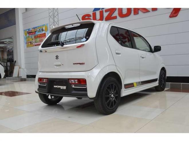 アルトワークス 660 オートギヤシフト 4WD　ワンオーナー車4WDターボオートギアシフトセーフティサポート搭載車アイドリングストップ横滑り防止装置ハイビームアシストLEDライトRECAROシートCDスマートキーETC 660