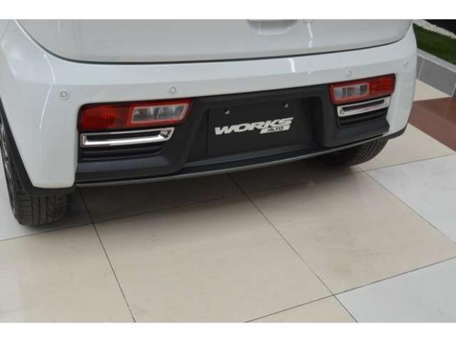 アルトワークス 660 オートギヤシフト 4WD　ワンオーナー車4WDターボオートギアシフトセーフティサポート搭載車アイドリングストップ横滑り防止装置ハイビームアシストLEDライトRECAROシートCDスマートキーETC 660