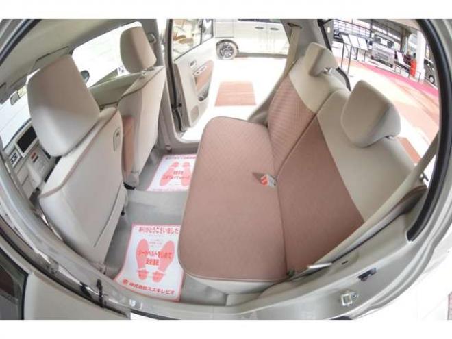 ラパンX 4WD　ワンオーナー車4WDセーフティサポート搭載アイドリングストップ横滑り防止装置デュアルセンサーブレーキサポート後退時ブレーキサポートハイビームアシストLEDライト 660