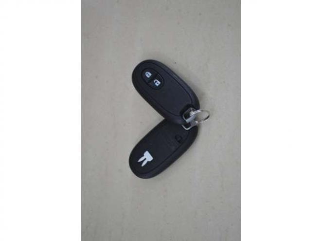 ラパンハイブリッド X 4WD　ハイブリッド4WDセーフティサポート搭載スズキコネクト対応通信機装着車アイドリングストップ全方位モニター用カメラパッケージハイビームアシストLEDライト 登録済未使用車 660