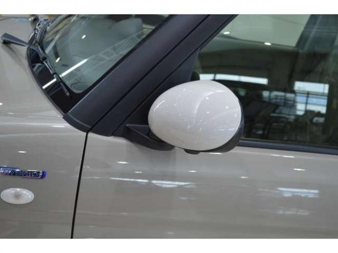 ラパンハイブリッド X 4WD　ハイブリッド4WDセーフティサポート搭載スズキコネクト対応通信機装着車アイドリングストップ全方位モニター用カメラパッケージハイビームアシストLEDライト 登録済未使用車 660