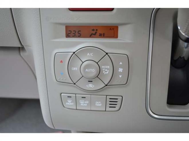 ラパンLC 660 ハイブリッド X 4WD　ハイブリット4WD全方位モニタ用カメラパッケージセーフティサポート搭載スズキコネクト対応機装着車ハイビームアシストLEDライト横滑り防止装置シートヒーター 登録済未使用車 660