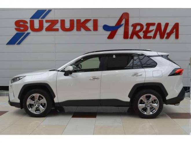 RAV-42.0 G 4WD　ワンオーナー車4WDプリクラッシュセーフティ黒革シートヒーターレーダークルーズコントロール8インチナビTVバックカメラLEDパワーバックドアステアリングヒーター横滑り防止装置パーキングセンサー 2000