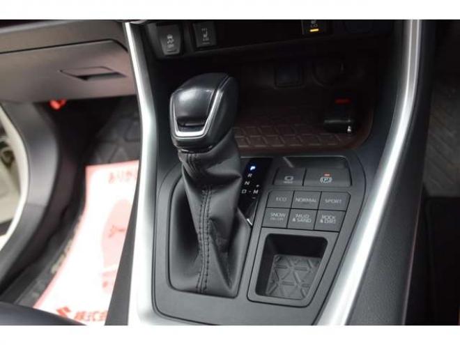 RAV-42.0 G 4WD　ワンオーナー車4WDプリクラッシュセーフティ黒革シートヒーターレーダークルーズコントロール8インチナビTVバックカメラLEDパワーバックドアステアリングヒーター横滑り防止装置パーキングセンサー 2000