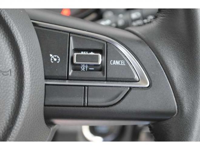 ジムニーXC 4WD　ワンオーナー車4WDターボセーフティサポート搭載アイドリングストップ横滑り防止装置7インチナビTVバックカメラハイビームアシストLEDライトETCクルーズコントロールドライブレコーダー 660