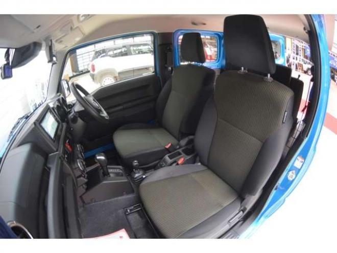 ジムニーXC 4WD　ワンオーナー車4WDターボセーフティサポート搭載アイドリングストップ横滑り防止装置7インチナビTVバックカメラハイビームアシストLEDライトETCクルーズコントロールドライブレコーダー 660
