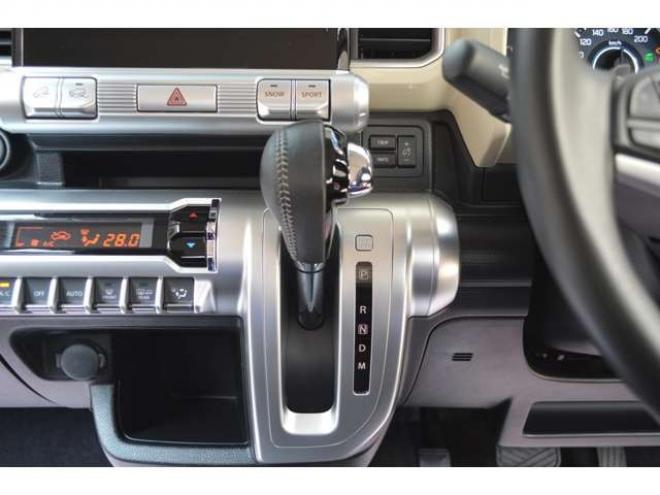 クロスビー1.0 ハイブリッド MZ 4WD　レンタアップ車ハイブリット4WDターボセーフティサポート搭載アダプティブクルーズコントロール8インチナビTVアダプティブクルーズコントロールETCハイビームアシストLED 1000