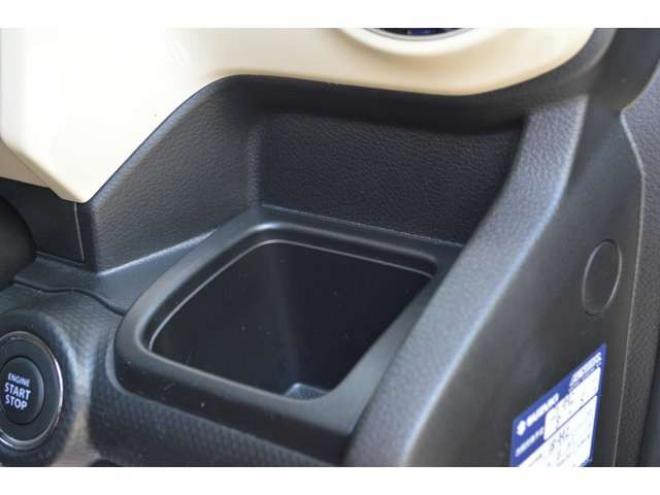 クロスビー1.0 ハイブリッド MZ 4WD　レンタアップ車ハイブリット4WDターボセーフティサポート搭載アダプティブクルーズコントロール8インチナビTVアダプティブクルーズコントロールETCハイビームアシストLED 1000