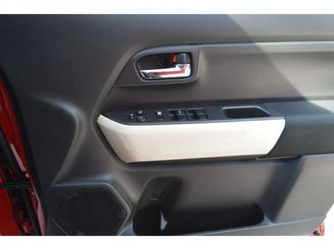 クロスビー1.0 ハイブリッド MZ 4WD　レンタアップ車ハイブリット4WDターボセーフティサポート搭載アダプティブクルーズコントロール8インチナビTVアダプティブクルーズコントロールETCハイビームアシストLED 1000