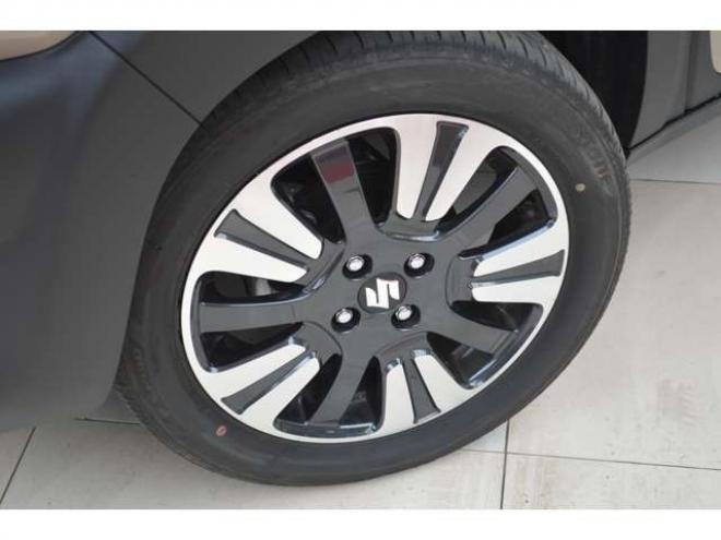 クロスビー1.0 ハイブリッド MZ 4WD　ワンオーナー車ハイブリット4WDターボパドルシフトセーフティサポート搭載アダプティブクルーズコントロールアイドリングストップ全方位モニター付8インチナビTVバックカメラハイビームアシストLEDライト 1000