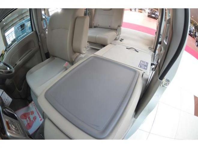 エブリィワゴン PZターボスペシャル 4WD　ワンオーナー車4WDターボセーフティサポート搭載アイドリングストップ横滑り防止装置7インチワイドナビTVバックカメラ両側オートスライドドアオートステップリアパーキングセンサーハイビームアシストLED 660