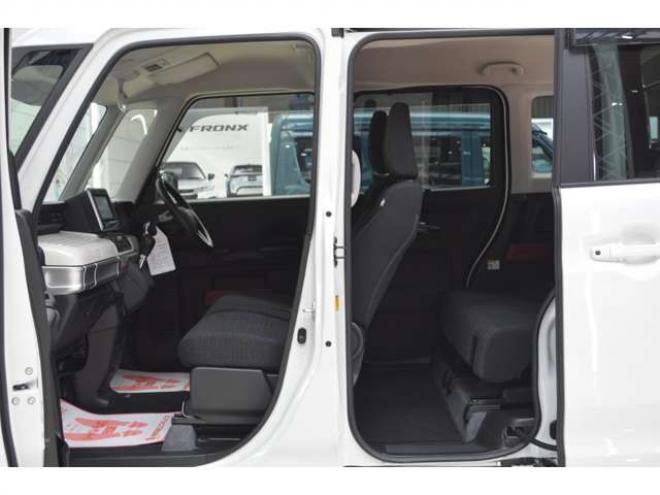 スペーシアハイブリッド X 4WD　レンタアップ車ハイブリッド4WDセーフティサポート搭載デュアルカメラブレーキサポート後退時ブレーキサポート両側オートスライドドア7インチワイドナビTVバックカメラETCハイビームアシスト 660