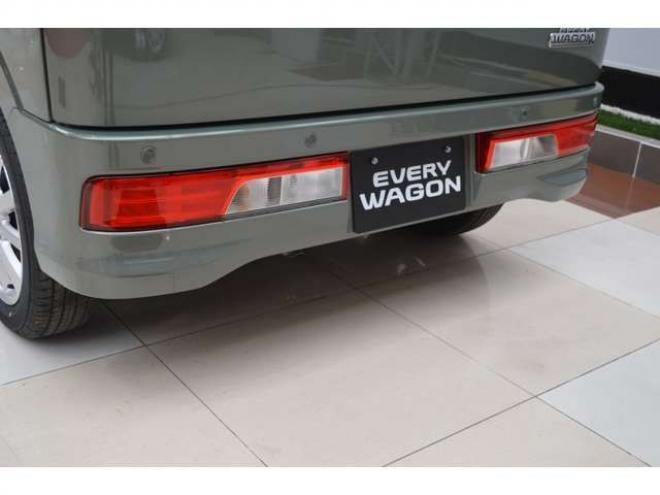 エブリィワゴン PZターボスペシャル ハイルーフ 4WD　届出済未使用車4WDターボハイルーフセーフティサポート搭載アイドリングストップ純正バックカメラ付ディスプレイオーディオ両側オートスライドドアオートステップリアパーキングセンサーハイビームアシストLED 660