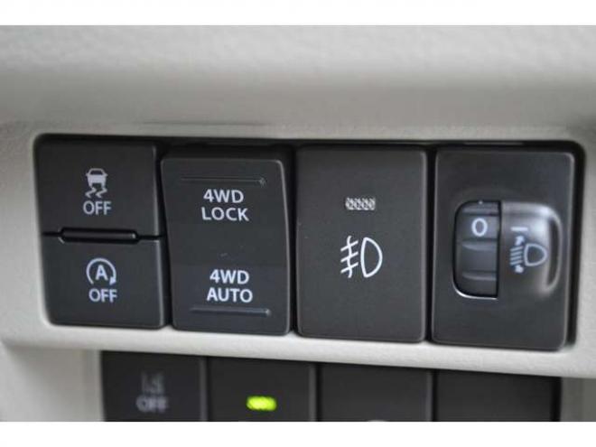 エブリィワゴン PZターボスペシャル ハイルーフ 4WD　届出済未使用車4WDターボハイルーフセーフティサポート搭載アイドリングストップ純正バックカメラ付ディスプレイオーディオ両側オートスライドドアオートステップリアパーキングセンサーハイビームアシストLED 660