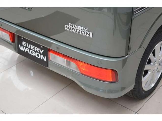 エブリィワゴン PZターボスペシャル ハイルーフ 4WD　届出済未使用車4WDターボハイルーフセーフティサポート搭載アイドリングストップ純正バックカメラ付ディスプレイオーディオ両側オートスライドドアオートステップリアパーキングセンサーハイビームアシストLED 660