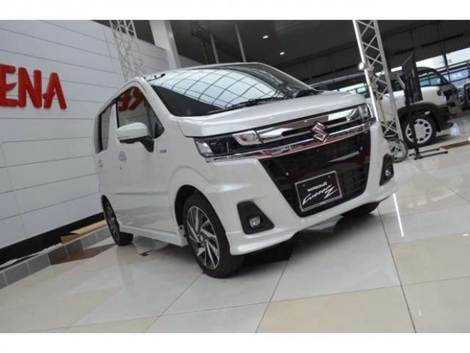 ワゴンRカスタムZ ハイブリッド ZT 4WD　ワンオーナー車ハイブリッド4WDターボセーフティサポート搭載パドルシフト全方位モニターカメラパッケージアイドリングストップLEDアダプティブクルーズコントロールヘッドアップディスプレイ 660