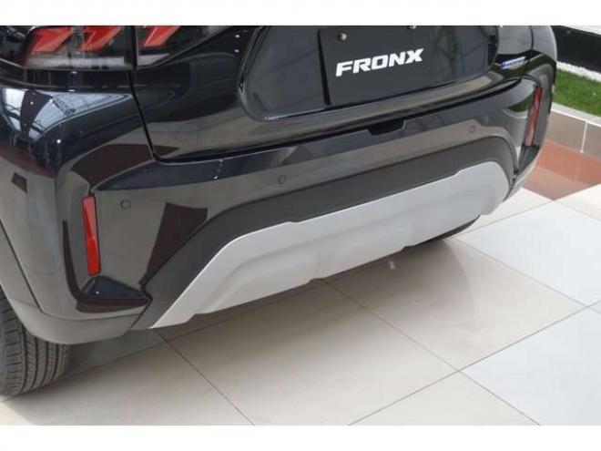 フロンクス1.5 4WD　ワンオーナー車ハイブリット4WDセーフティサポート搭載4WDスズキコネクト対応通信機装着車アダプティブクルーズコントロール全方位モニター付き9インチナビTVバックカメラハイビームアシストLEDライト 1500