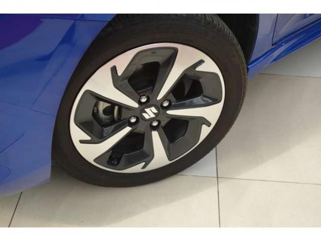 スイフト1.2 ハイブリッド MZ 4WD　ワンオーナー車ハイブリッド4WDセーフティサポート搭載スズキコネクト対応通信機装着車9インチ全方位モニターナビTVバックカメラ電動パーキングブレーキアダプティブクルーズコントロールLEDライトETC20 1200