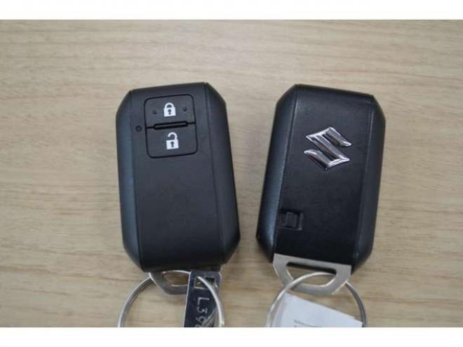 ワゴンRZL 4WD　届出済未使用車5速マニュアル4WDセーフティサポート搭載スズキコネクト対応通信機装着車ハイビームアシストLEDヘッドライト横滑り防止装置バックアイカメラ 660