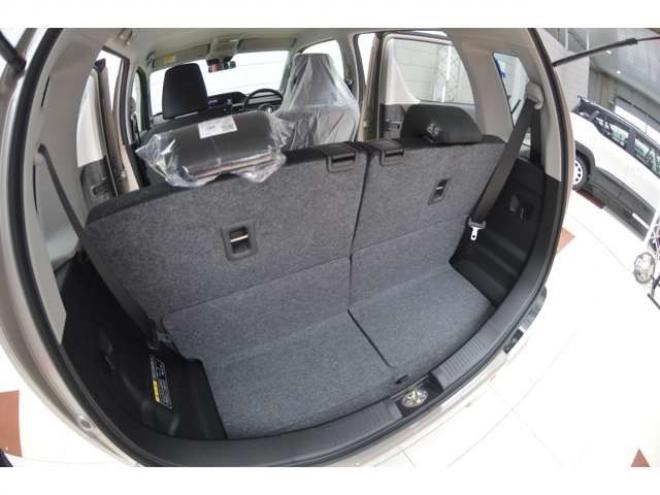 ワゴンRZL 4WD　届出済未使用車5速マニュアル4WDセーフティサポート搭載スズキコネクト対応通信機装着車ハイビームアシストLEDヘッドライト横滑り防止装置バックアイカメラ 660