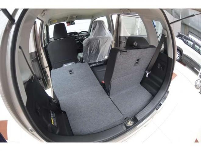 ワゴンRZL 4WD　届出済未使用車5速マニュアル4WDセーフティサポート搭載スズキコネクト対応通信機装着車ハイビームアシストLEDヘッドライト横滑り防止装置バックアイカメラ 660