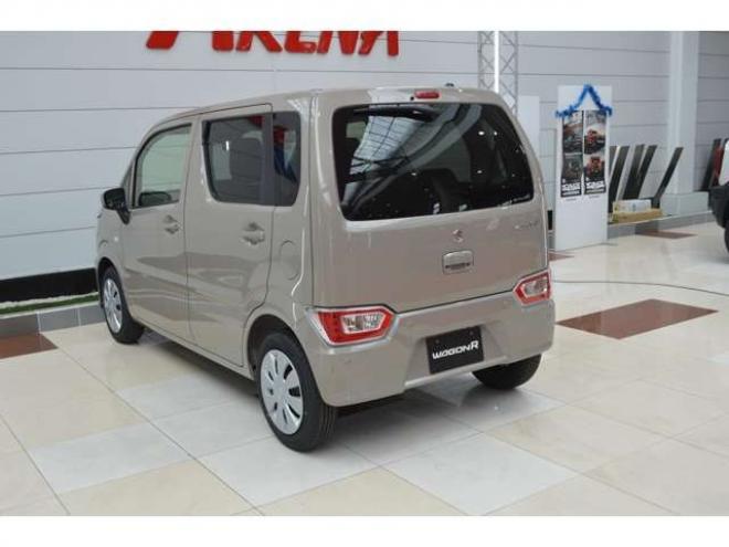 ワゴンRZL 4WD　届出済未使用車5速マニュアル4WDセーフティサポート搭載スズキコネクト対応通信機装着車ハイビームアシストLEDヘッドライト横滑り防止装置バックアイカメラ 660
