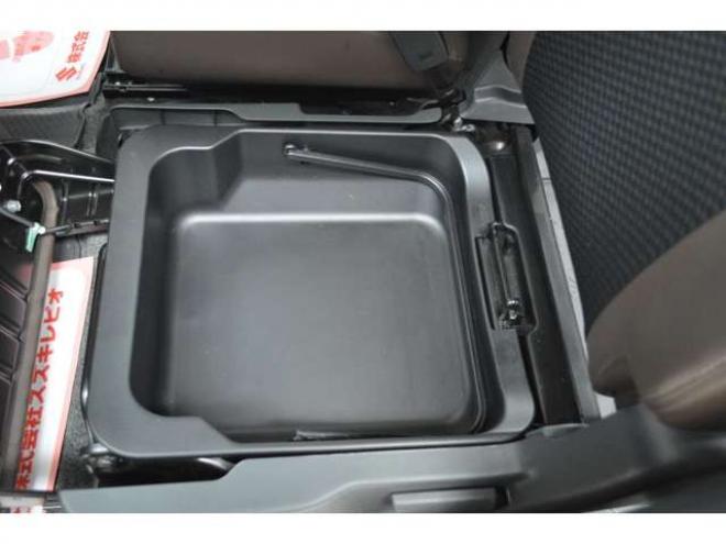 ハスラータフワイルド 4WD　ワンオーナー特別仕様車Sエネチャージ4WDセーフティサポート搭載アイドリングストップSDナビTVバックカメラLEDライトETCハーフレザーシートヒーター横滑り防止装置 660