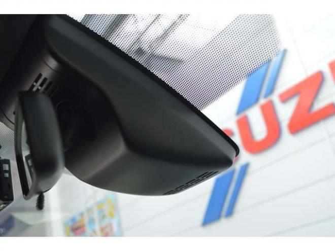 ヴォクシー2.0 ZS 煌III 4WD　ワンオーナー7人乗り4WD寒冷地仕様車トヨタセーフティセンスプリクラッシュセーフティ7インチワイドナビTVバックカメラ両側オートスライドドアETCハイビームアシストLEDヘッドライトクルーズコントロール 2000