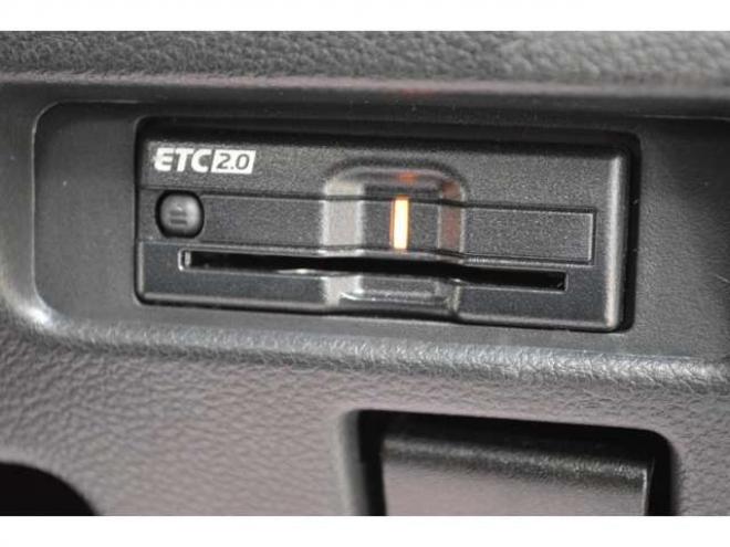 ハスラーJスタイルII ターボ 4WD　ワンオーナー特別仕様車ハイブリッド4WDターボセーフティサポート搭載横滑り全方位モニター付9インチナビTVバックカメラ横滑り防止装置ハイビームアシストLEDビルトインETCアダプティブクルーズコントロール 660