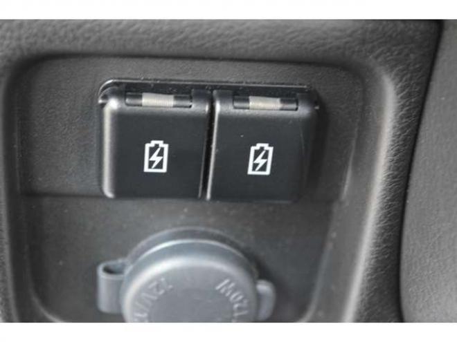 ソリオ1.2 ハイブリッド MZ 4WD　レンタアップ車ハイルーフ4WDセーフティサポート搭載アイドリングストップ横滑り防止装置SDナビTVバックカメラ両側オートスライドドアLEDライトETCアダプティブクルーズコントロール 1200