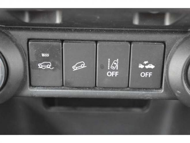 イグニス1.2 ハイブリッド MZ 4WD　ワンオーナー車ハイブリッド4WDセーフティサポート搭載アイドリングストップパドルシフト8インチナビTVバックカメラハイビームアシストLEDクルーズコントロールルーフエンドスポイラー 1200