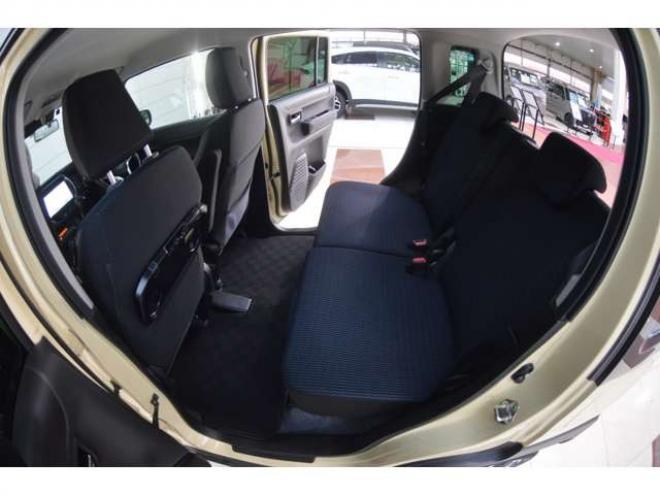 ハスラーJスタイル 4WD　ワンオーナー特別仕様車ハイブリッド4WDセーフティサポート搭載横滑り全方位モニター付9インチナビTVバックカメラ横滑り防止装置ハイビームアシストLEDビルトインETC 660