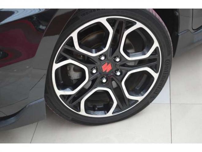 スイフトスポーツ 1.4　ワンオーナー車6速マニュアルFFターボ横滑り防止装置7インチワイドナビTVバックカメラクルーズコントロールLEDライトETCドライブレコーダーリアフォグランプ 2WD 1400