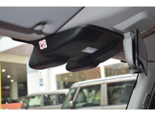 ハスラーJ 4WD　ワンオーナー車Sエネチャージ4WDブラックインテリアパッケージ純正7インチワイドナビTVバックカメラセーフティサポート搭載ハーフレザーシートLEDライト 660