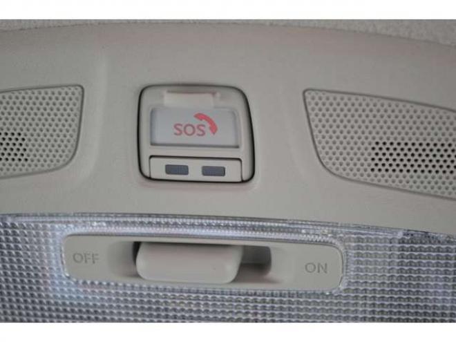 ワゴンRスマイルハイブリッド X 4WD　ハイブリッド4WDセーフティサポート搭載スズキコネクト対応通信機装着車アイドリングストップ両側オートスライドドア全方位モニター付9インチナビTVバックカメラアダプティブクルーズコントロールLEDライト 登録済未使用車 660