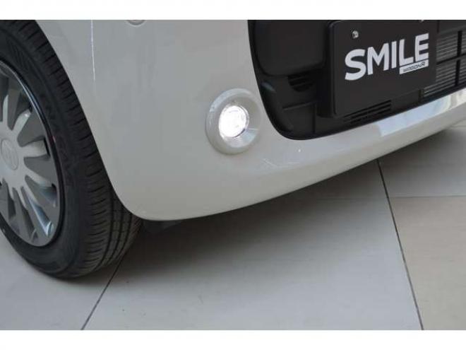 ワゴンRスマイルハイブリッド X 4WD　ハイブリッド4WDセーフティサポート搭載スズキコネクト対応通信機装着車アイドリングストップ両側オートスライドドア全方位モニター付9インチナビTVバックカメラアダプティブクルーズコントロールLEDライト 登録済未使用車 660