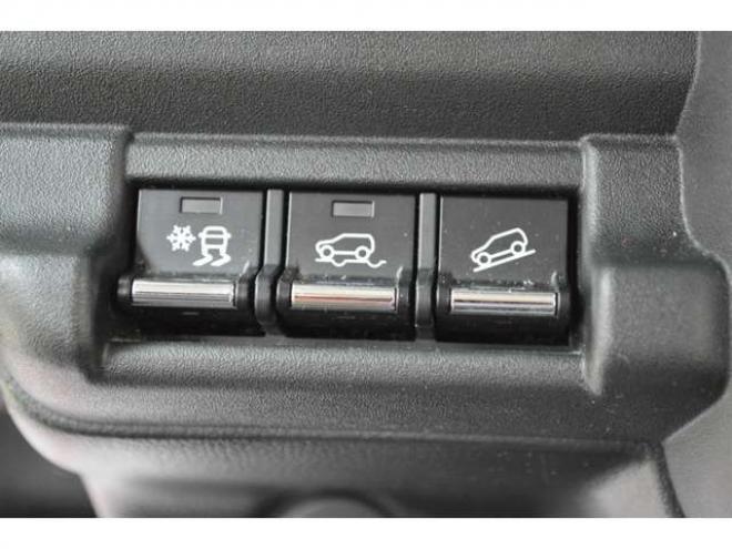 ハスラーハイブリッド X 4WD　ワンオーナーセーフティサポートSDナビTV 660