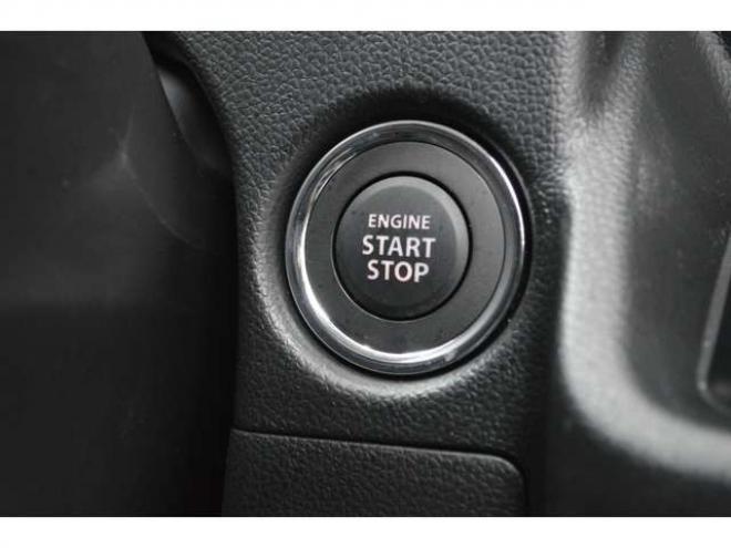 ワゴンRスティングレー ハイブリッド T 4WD　ワンオーナー車ハイブリッド4WDターボセーフティサポート搭載アイドリングストップパドルシフトLEDライトアダプティブクルーズコントロール横滑り防止装置ヘッドアップディスプレイ 660