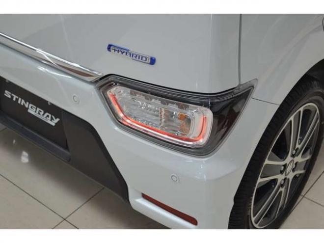 ワゴンRスティングレー ハイブリッド T 4WD　ワンオーナー車ハイブリッド4WDターボセーフティサポート搭載アイドリングストップパドルシフトLEDライトアダプティブクルーズコントロール横滑り防止装置ヘッドアップディスプレイ 660