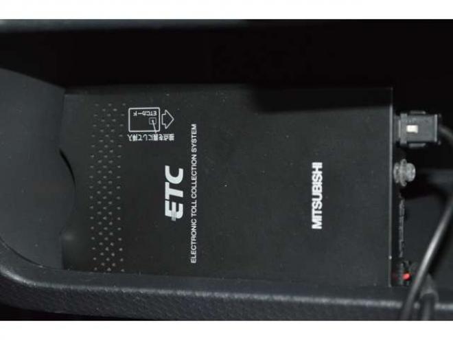 ハスラーG 4WD　ワンオーナー車5速マニュアル4WDアイドリングストップ横滑り防止装置7インチワイドナビTVバックカメラETCシートヒーター 660