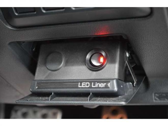 インプレッサスポーツ 2.0 i-S アイサイト 4WD　ワンオーナー車アイサイト4WDアドバンスセーフティパッケージ8インチ純正ナビTVバックカメラETCドラレコパワーシートLEDライトアダプティブクルーズコントロールデジタルインナーミラーパーキングセンサー 2000