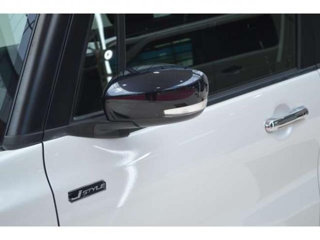 ハスラーJスタイルIII 4WD　ワンオーナー車Sエネチャージ4WDセーフティサポート搭載アイドリングストップ横滑り防止装置7インチワイドナビTVハーフレザーシートヒーターLEDライト 660