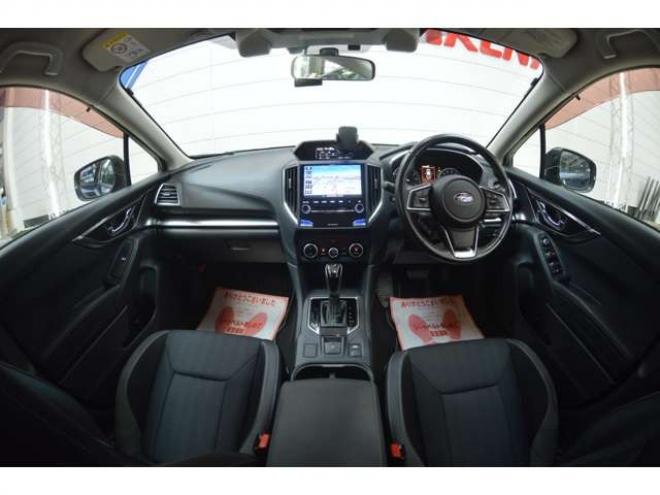 インプレッサスポーツ 2.0 i-L アイサイト 4WD　ワンオーナー車4WDパドルシフトアイサイトアイドリングストップ横滑り防止装置レーダークルーズコントロール純正8インチナビTVバックカメラブラインドスポットモニター前後ドラレコETCパーキングセンサーLEDライト 2000