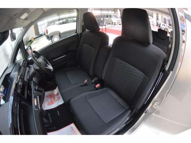 ワゴンRスティングレー ハイブリッド X 4WD　ワンオーナー車ハイブリッド4WDセーフティサポート搭載アイドリングストップCDハイビームアシスト付LEDライトETC横滑り防止装置シートヒーター 660