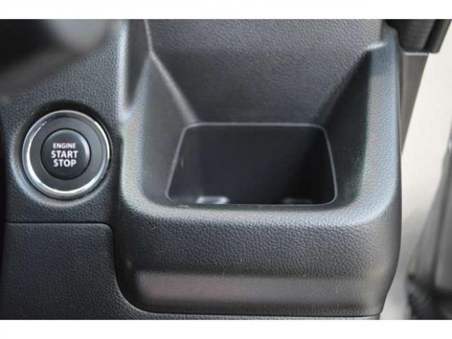 ワゴンRスティングレー ハイブリッド X 4WD　ワンオーナー車ハイブリッド4WDセーフティサポート搭載アイドリングストップCDハイビームアシスト付LEDライトETC横滑り防止装置シートヒーター 660