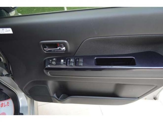 ワゴンRスティングレー ハイブリッド X 4WD　ワンオーナー車ハイブリッド4WDセーフティサポート搭載アイドリングストップCDハイビームアシスト付LEDライトETC横滑り防止装置シートヒーター 660