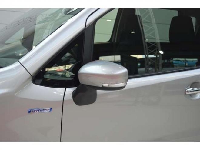 ワゴンRスティングレー ハイブリッド X 4WD　ワンオーナー車ハイブリッド4WDセーフティサポート搭載アイドリングストップCDハイビームアシスト付LEDライトETC横滑り防止装置シートヒーター 660