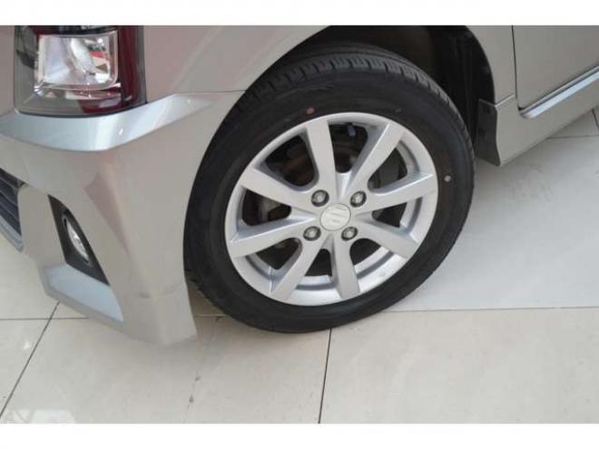 ワゴンRスティングレー ハイブリッド X 4WD　ワンオーナー車ハイブリッド4WDセーフティサポート搭載アイドリングストップCDハイビームアシスト付LEDライトETC横滑り防止装置シートヒーター 660