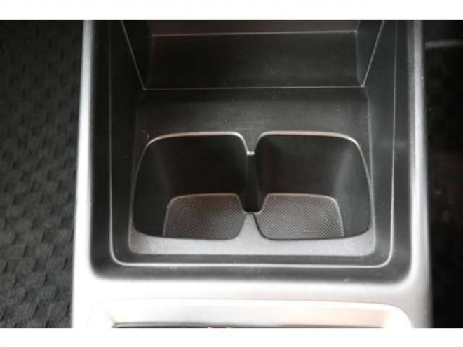 スイフト1.2 XL セーフティパッケージ装着車 4WD　CDプレイヤー　シートヒーター　パドルシフト　オートライト　アダプティブクルーズコントロール　車線逸脱警報 1200